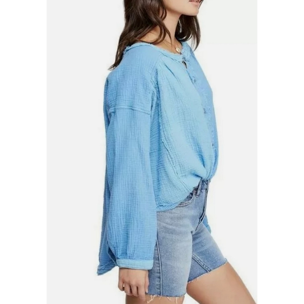 FREE PEOPLE We The Free Moving Mountains Frayed Round Neck Top Blue Womens Small - Picture 4 of 6
